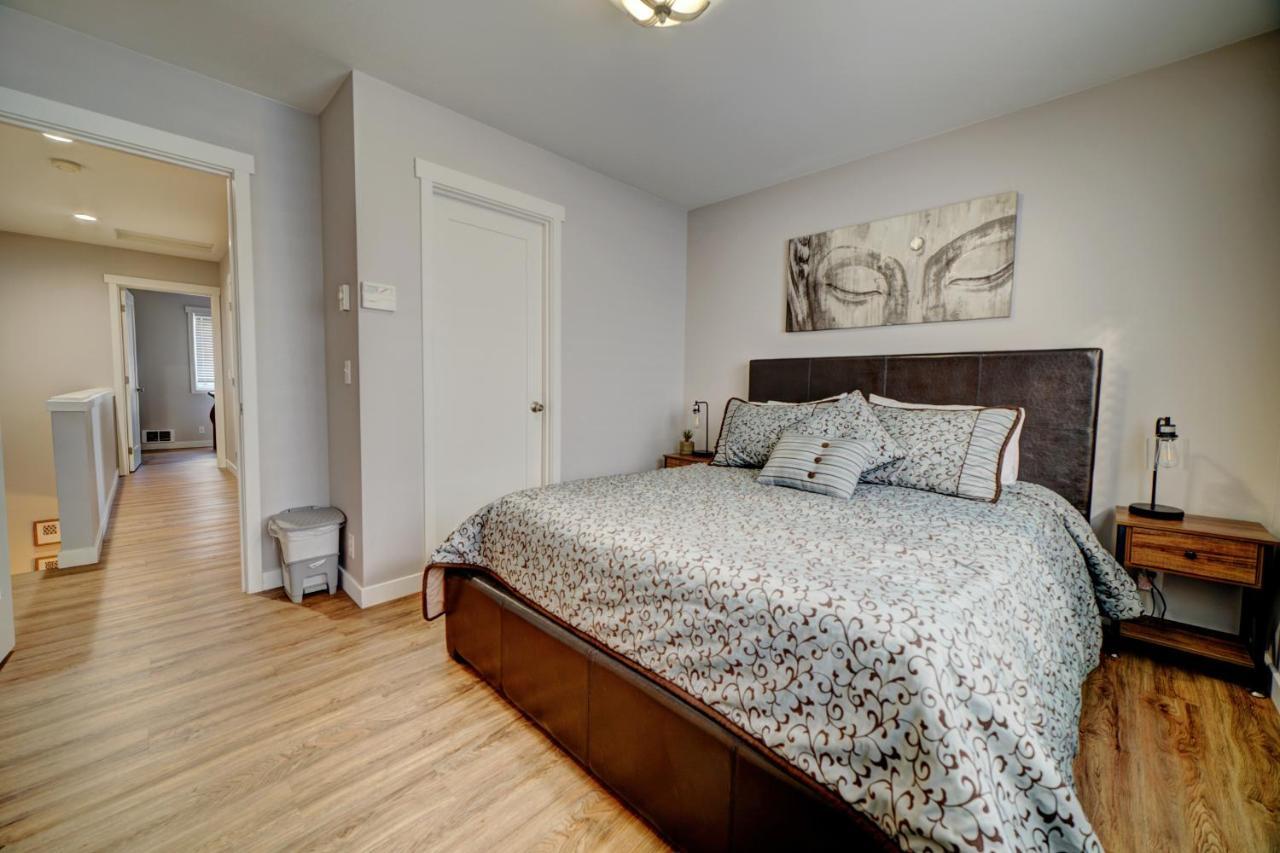 Cozy 2 Bedroom Townhouse In Northgate Seattle Exterior photo
